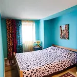 Gate Apartment
