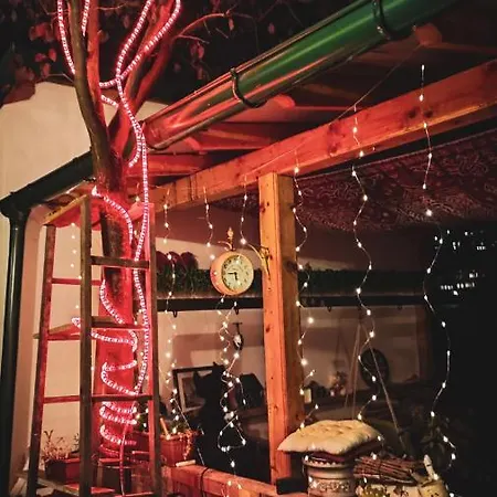 Apartment Gate